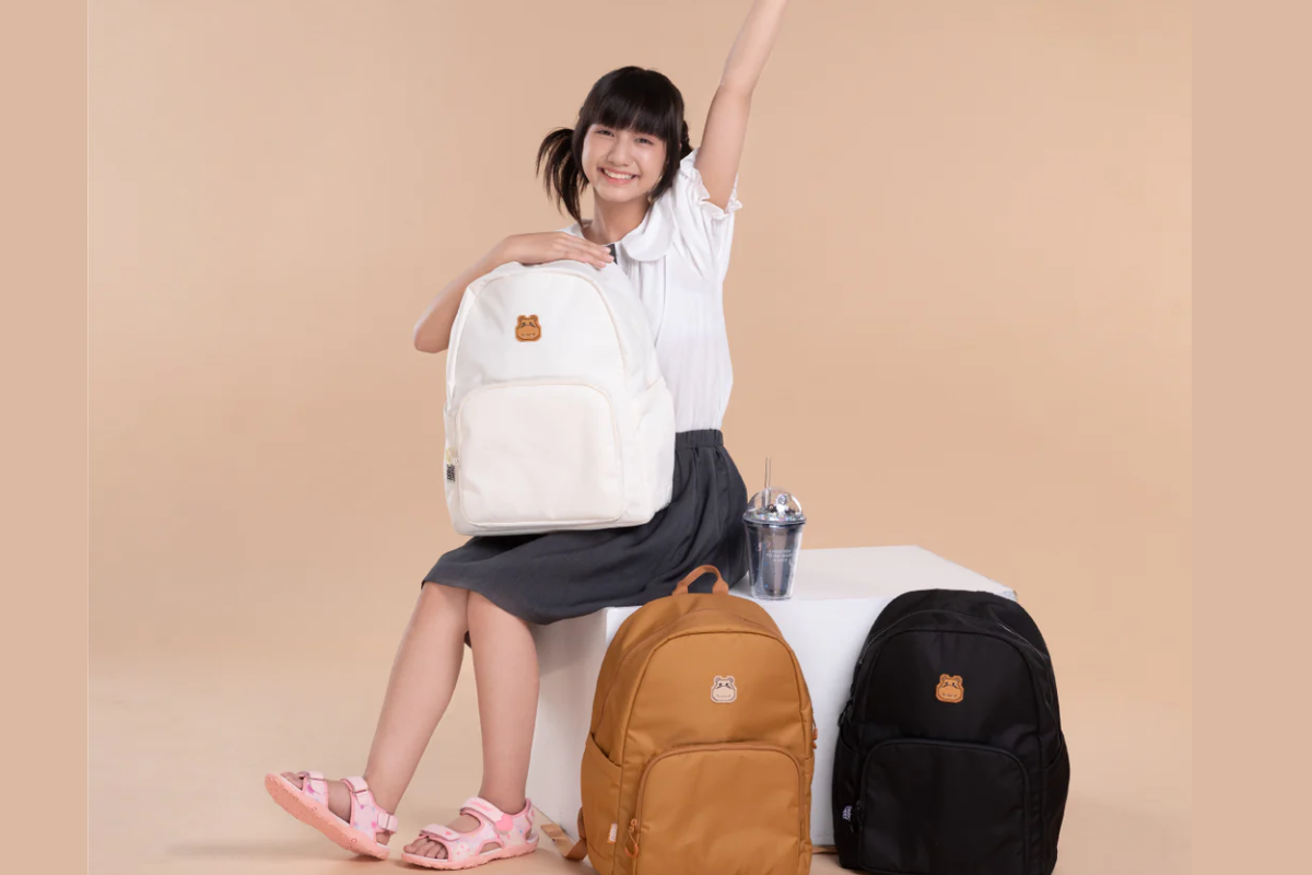 ba-lo-mono-thoi-trang-ivory-clever-hippo-teen